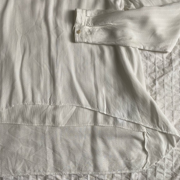 Delicate Allsaints Blouse - Picture 3 of 4